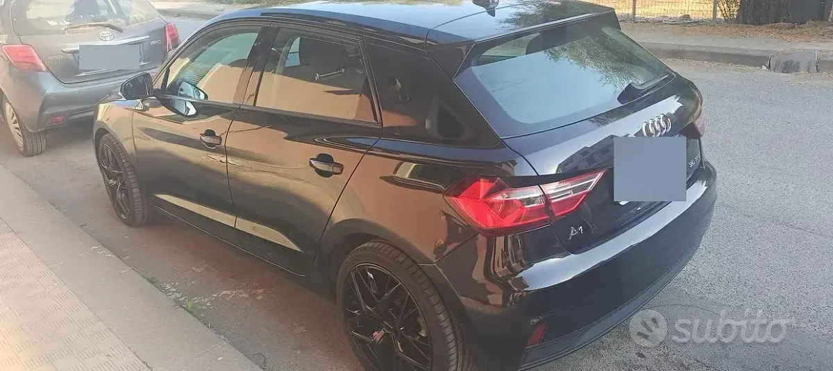Usata Audi A1 Sportback 116 CV (85 kW) 2019 Nero Utilitaria