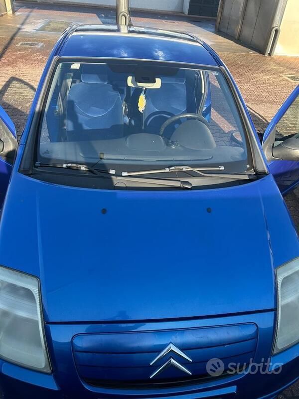 Usata 2004 Citroën C2 Due volumi | 2000 € (Molto cara) - Immagine 1/4