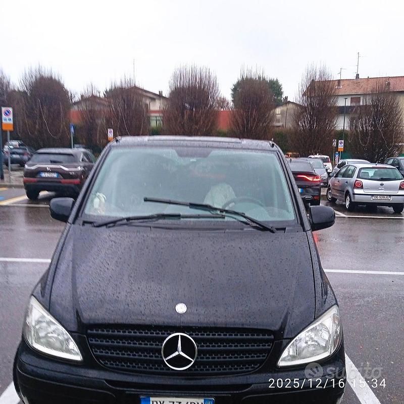 Usata Mercedes Vito 116 CV (85 kW) 2010 Nero Furgone