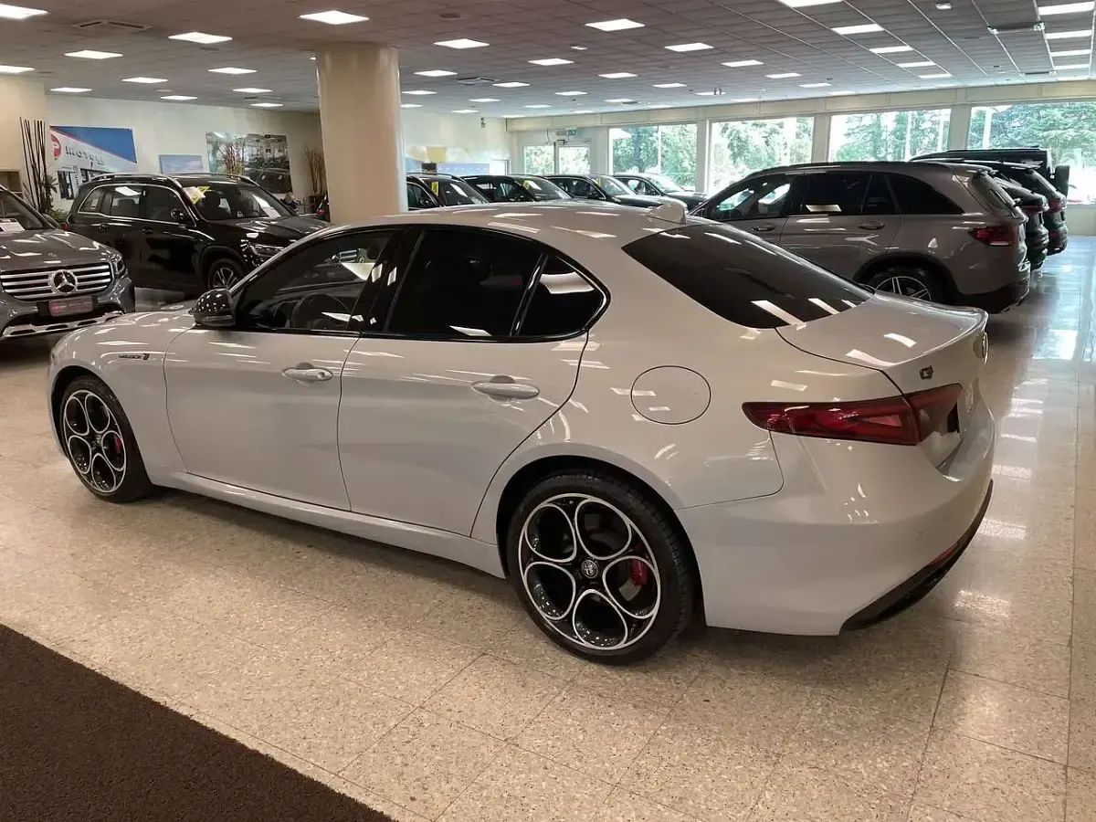 Usata Alfa Romeo Giulia Ti 280 CV (205 kW) 2021 Grigio Berlina