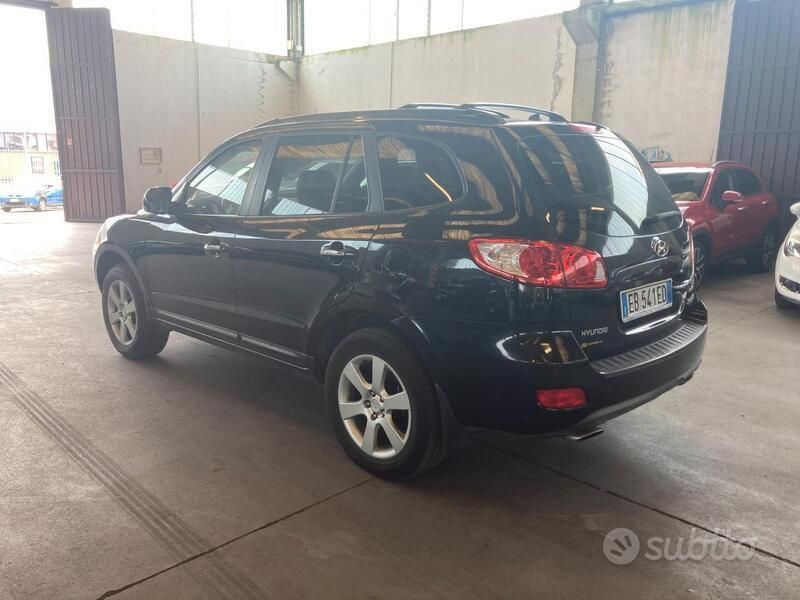 Usata Hyundai Santa Fe Dynamiq 155 CV (114 kW) 2010 Nero SUV