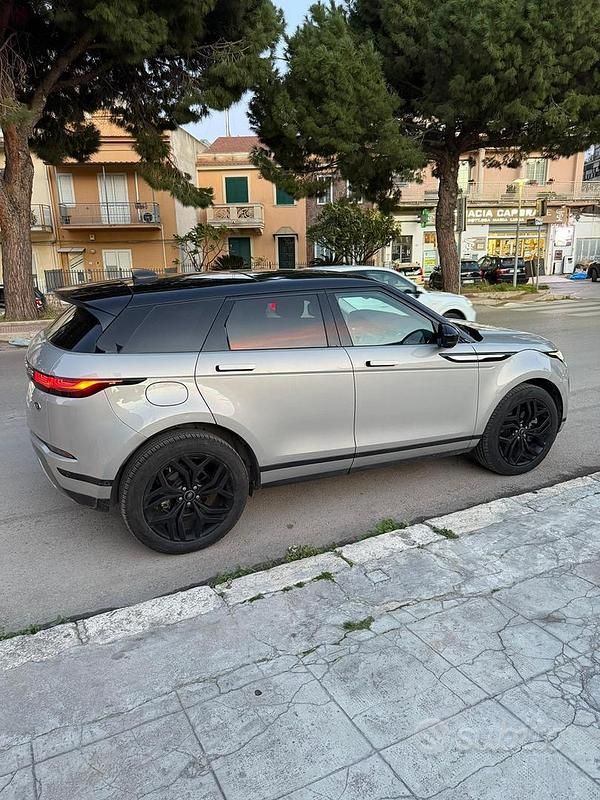 Usata Land Rover Range Rover evoque SE 204 CV (150 kW) 2021 Grigio SUV