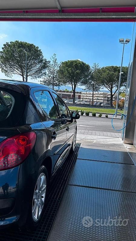 Usata Peugeot 207 2008 Nero Berlina