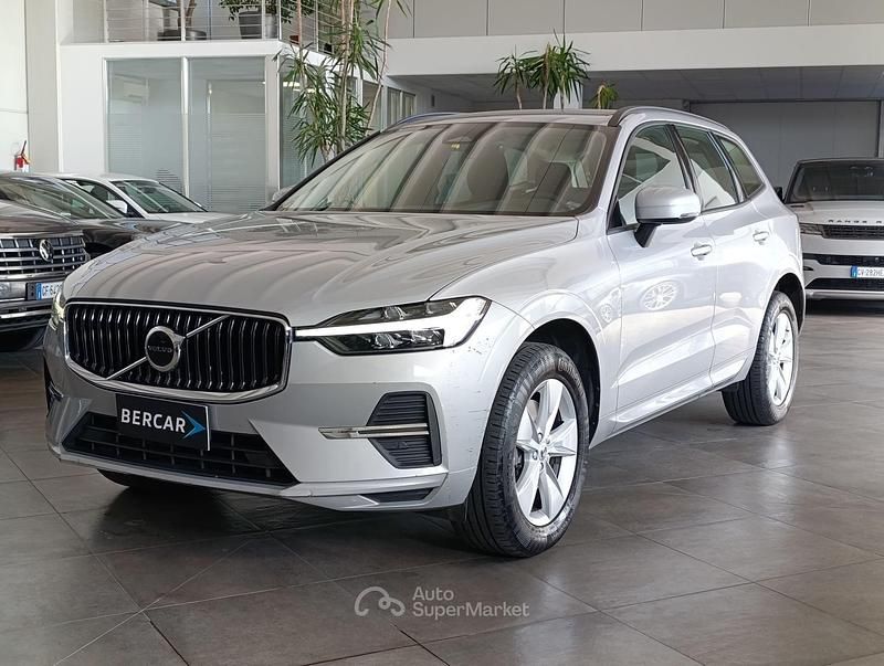 Argento Usata 2023 Volvo XC60 SUV | 34.200 € (Super prezzo) - Immagine 1/4