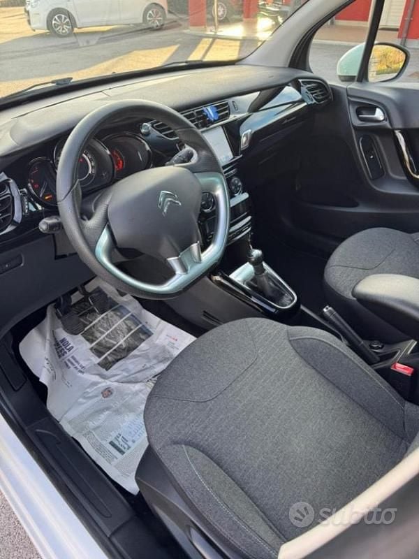 Usata Citroën C3 Exclusive 75 CV (55 kW) 2016 Bianco Berlina