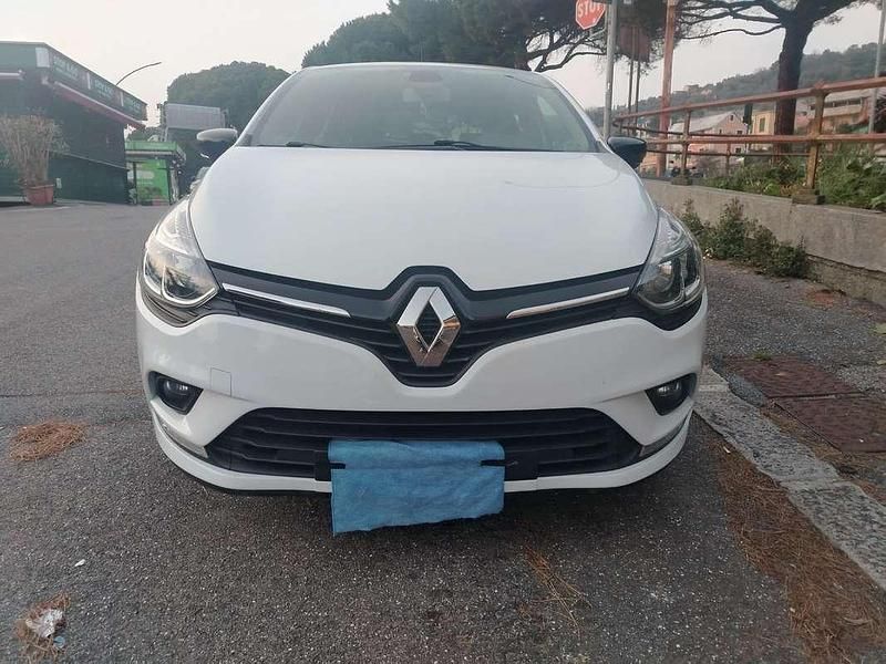 Usata Renault Clio IV 90 CV (66 kW) 2018 Berlina