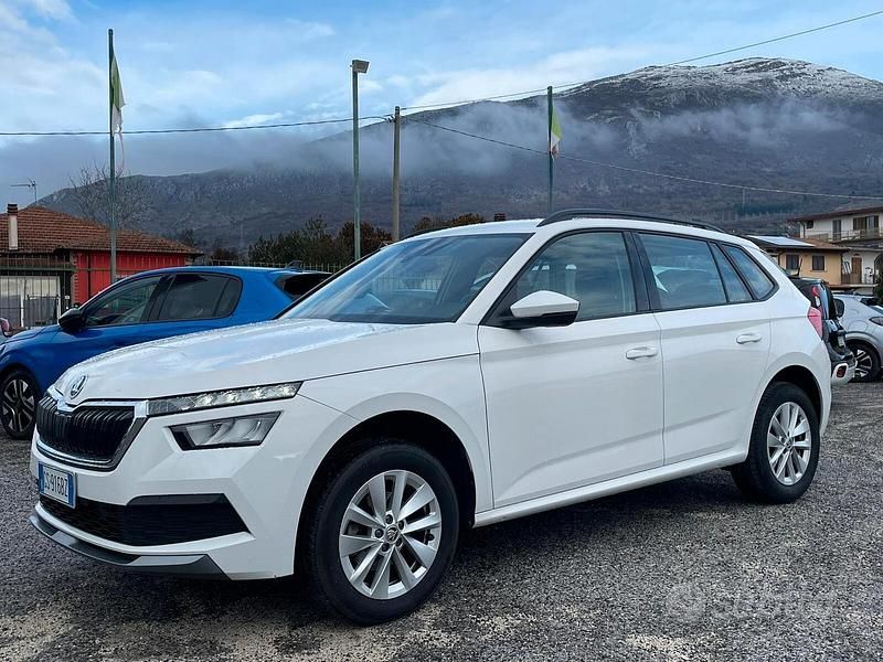 Usata Skoda Kamiq Ambition 95 CV (69 kW) 2023 Bianco SUV