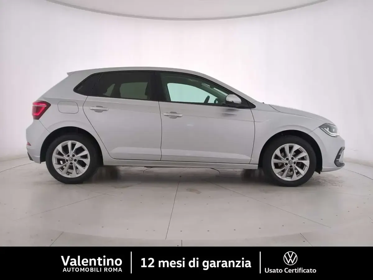 Usata VW Polo Style 95 CV (69 kW) 2023 Grigio Utilitaria