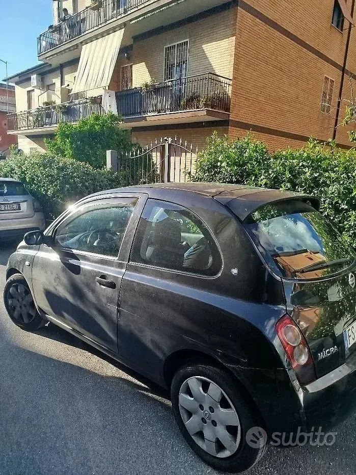 Usata Nissan Micra 2005 Nero Utilitaria