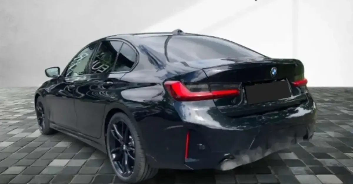 Usata BMW 330 M Sport 245 CV (180 kW) 2024 Nero Berlina