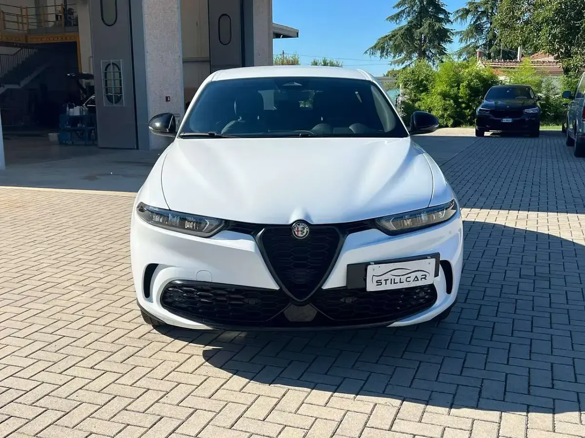 Usata Alfa Romeo Tonale Sprint 131 CV (96 kW) 2023 Bianco SUV