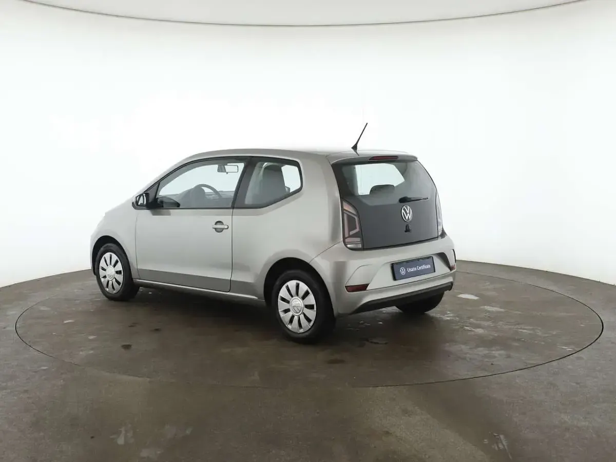 Usata VW up! Move 65 CV (47 kW) 2021 Tungsten Utilitaria