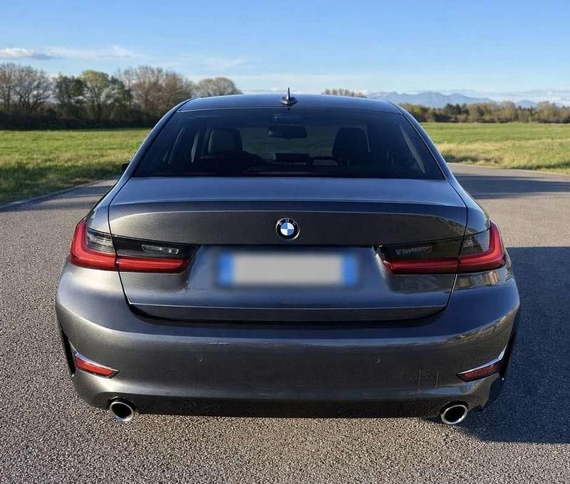 Usata BMW 320 Luxury Line 190 CV (139 kW) 2021 Berlina