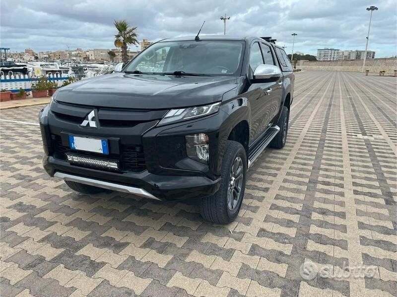 Nero Usata 2019 Mitsubishi L200 Pick-up | 24.900 € (Cara) - Immagine 1/4