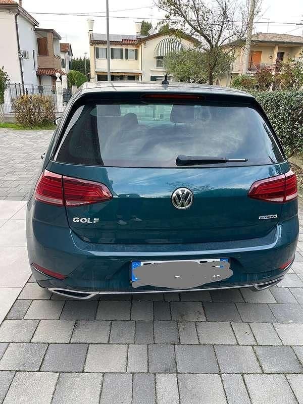 Usata VW Golf VII Highline 110 CV (80 kW) 2018 Verde Berlina
