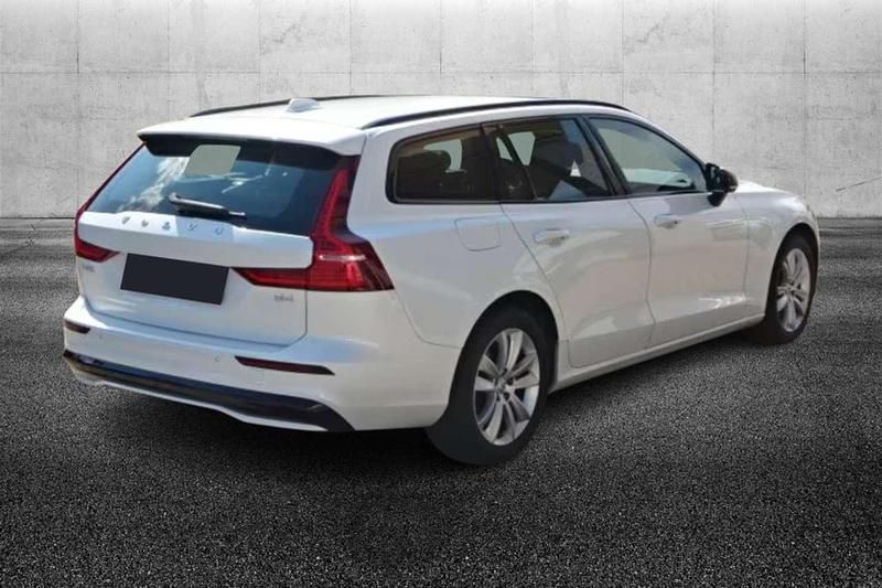 Usata Volvo V60 Plus 197 CV (144 kW) 2024 Bianco Station wagon