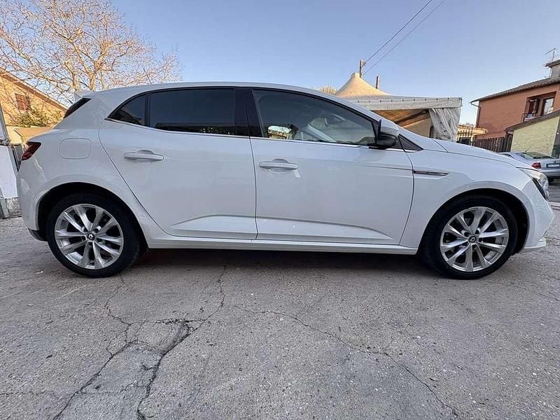 Usata Renault Mégane IV Intens 110 CV (80 kW) 2016 Bianco Berlina