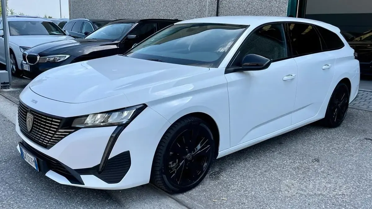 Usata Peugeot 308 Allure 131 CV (96 kW) 2022 Bianco Station wagon
