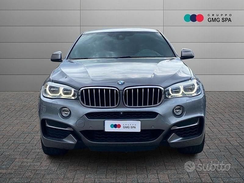 Usata BMW X6 M50 Comfort Edition 381 CV (280 kW) 2015 Argento SUV