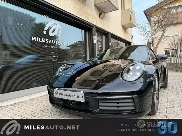 Usata Porsche 911 Carrera Cabriolet 385 CV (283 kW) 2024 Nero Cabrio