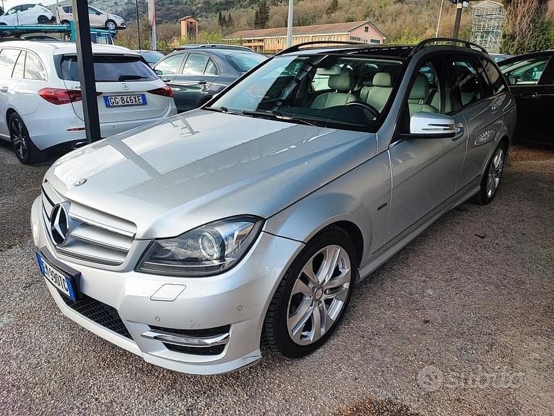 Usata Mercedes C250 Avantgarde 203 CV (149 kW) 2012 Grigio Station wagon