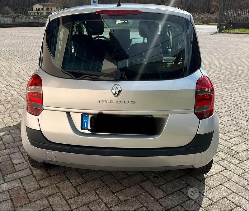Usata Renault Modus 2009 Grigio Monovolume