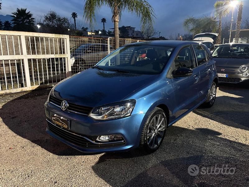 Blu Usata 2016 VW Polo Tre volumi | 7499 € (Super prezzo) - Immagine 1/4