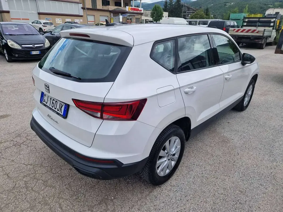 Usata Seat Ateca Reference 110 CV (80 kW) 2022 Bianco pastello SUV