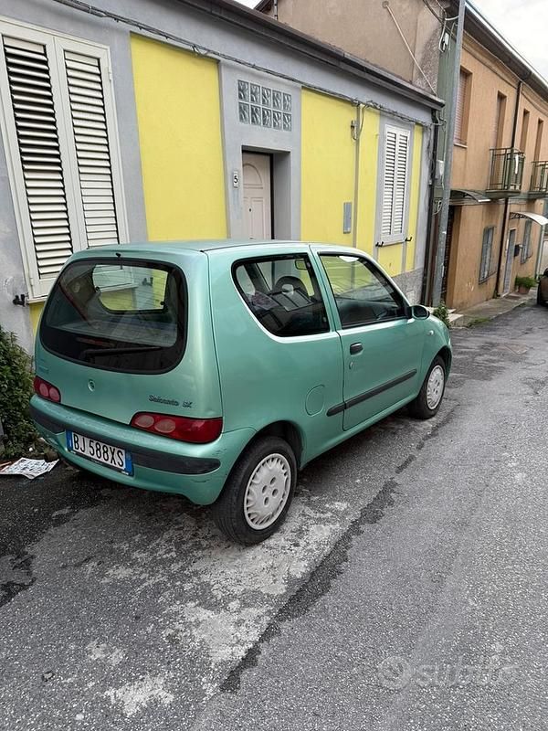 Usata Fiat 600 54 CV (39 kW) 2000 Berlina