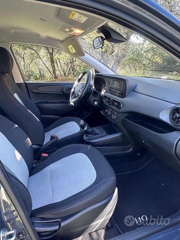 Usata Hyundai i10 Advanced 67 CV (49 kW) 2022 Utilitaria
