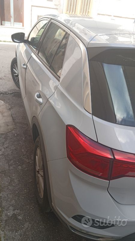 Usata VW T-Roc 116 CV (85 kW) 2020 Bianco SUV