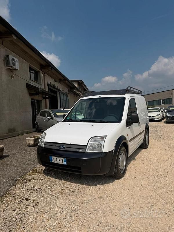 Usata Ford Transit Connect 110 CV (80 kW) 2007 Bianco Monovolume
