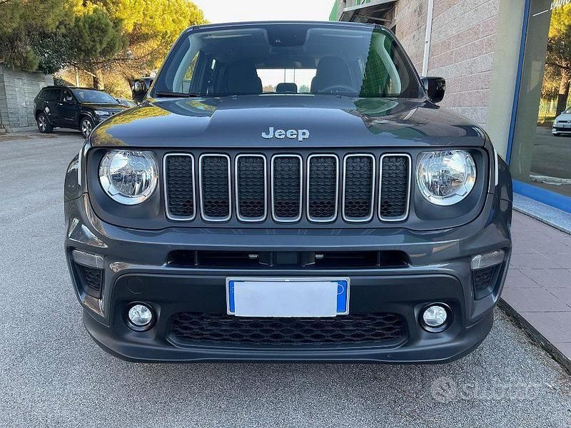 Usata Jeep Renegade Limited 131 CV (96 kW) 2023 Grigio SUV