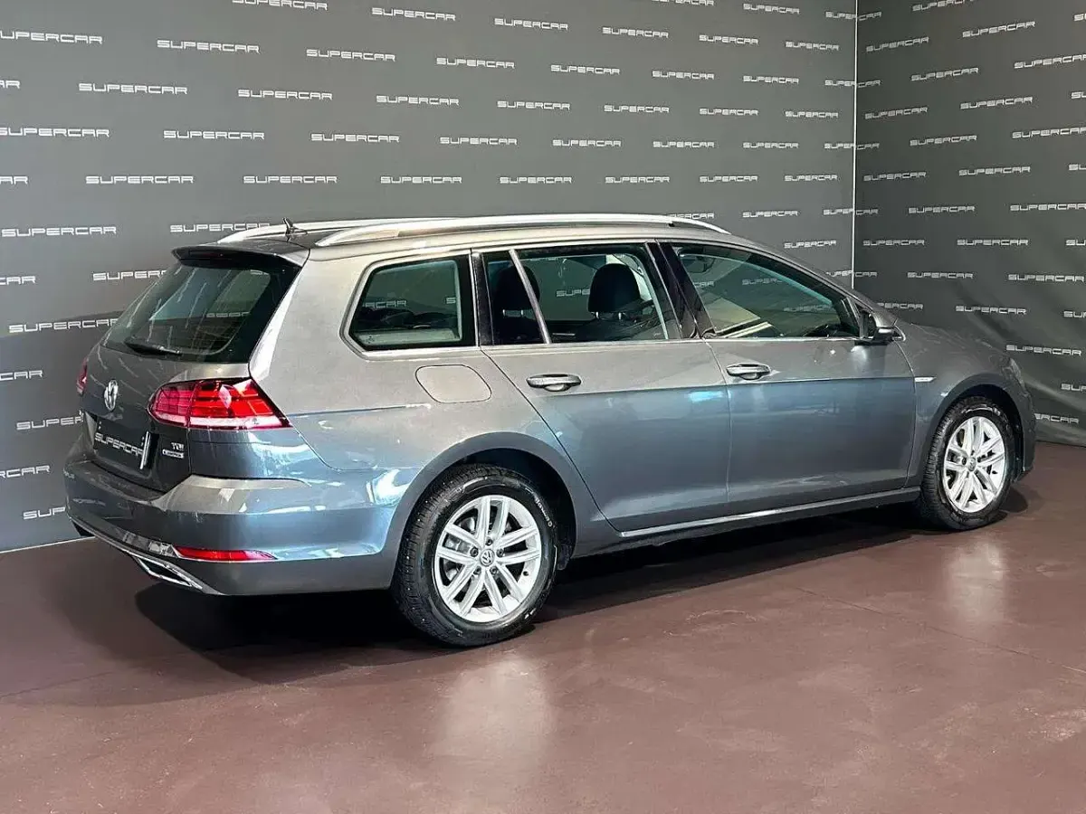 Usata VW Golf VII Executive 110 CV (80 kW) 2018 Grigio scuro Station wagon