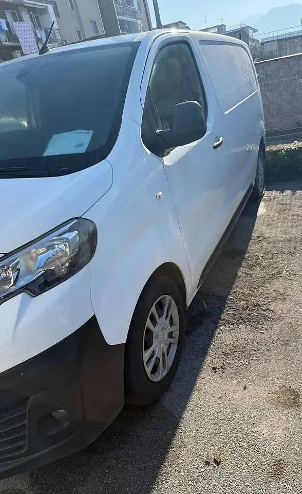 Usata Peugeot Expert 150 CV (110 kW) 2019 Bianco Furgone