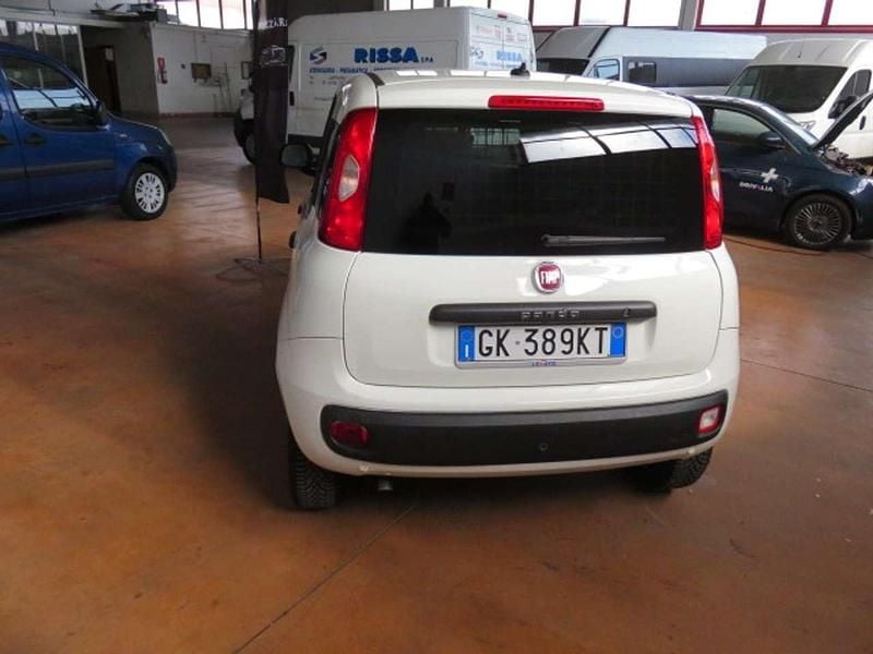 Occasion Fiat Panda 4x4 84 ch (61 kW) 2022 Blanc Citadine