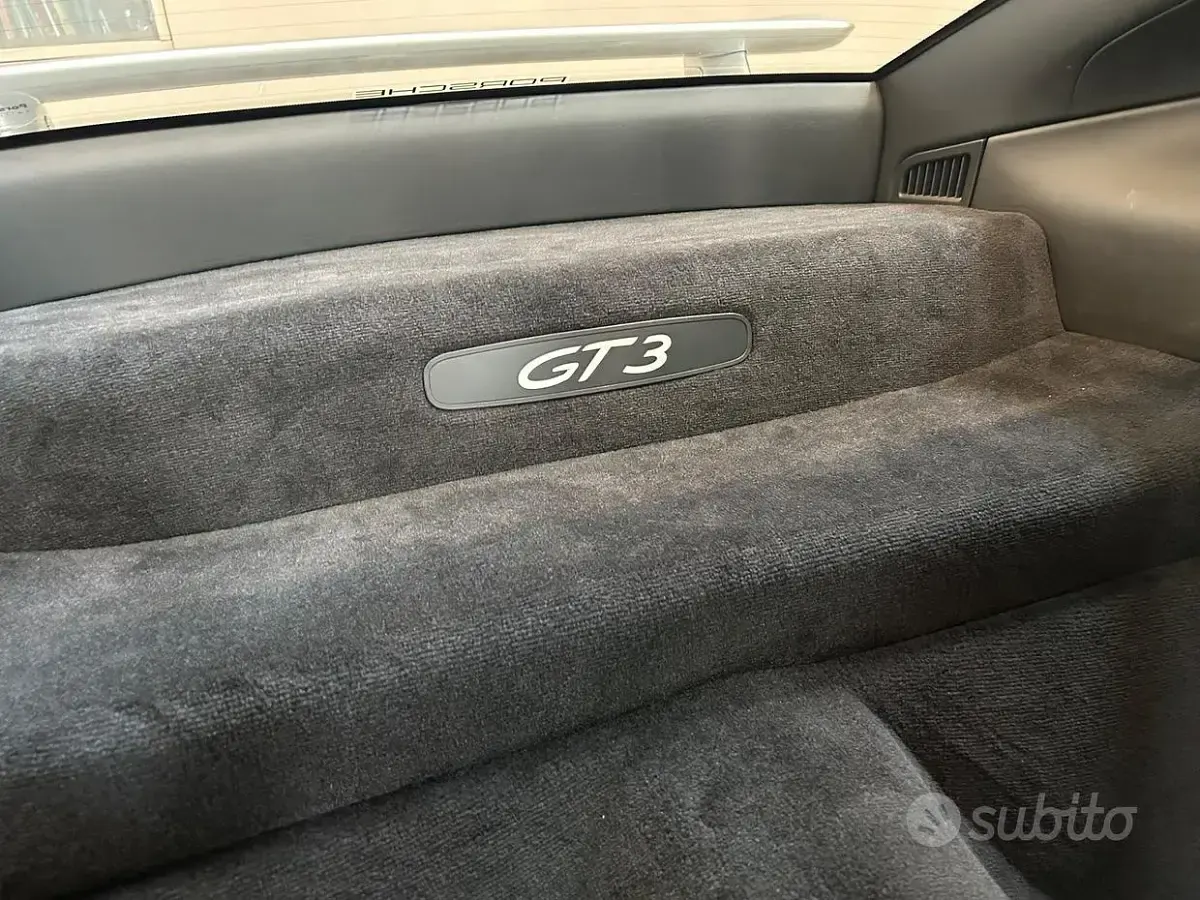 Usata Porsche 997 381 CV (280 kW) 2004 Grigio Coupé