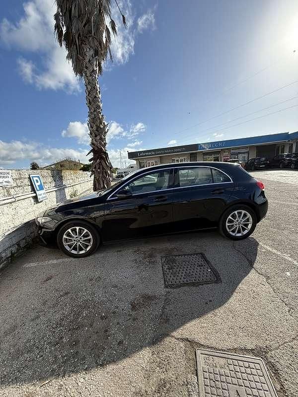 Usata Mercedes 250 Premium 218 CV (160 kW) 2020 Nero Berlina