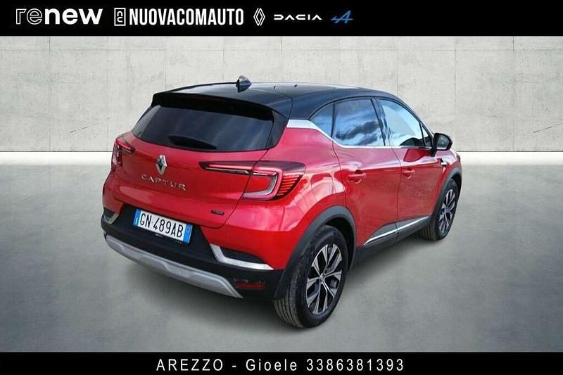 Usata Renault Captur Intens 145 CV (106 kW) 2023 Bestyle marrakech (rosso pass SUV