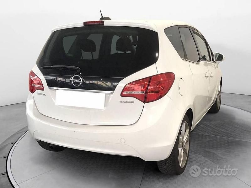 Usata Opel Meriva Design Edition 120 CV (88 kW) 2016 Bianco Monovolume