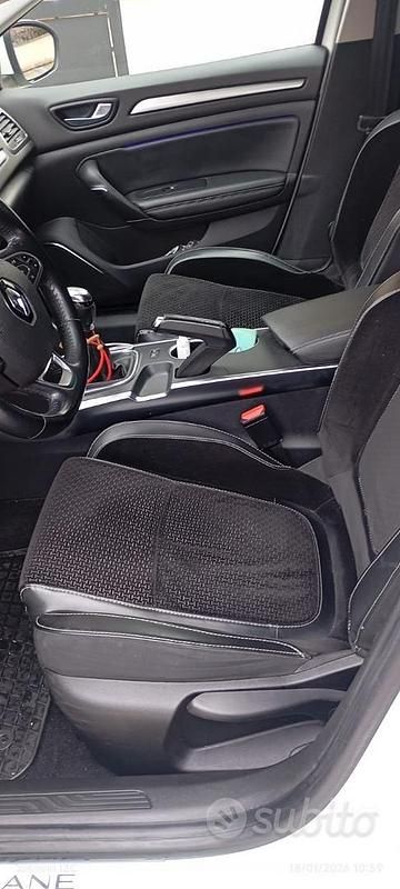 Usata Renault Mégane GrandTour 131 CV (96 kW) 2018 Bianco Station wagon