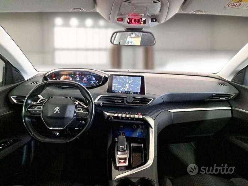 Usata Peugeot 5008 Business-Line 131 CV (96 kW) 2019 Bianco SUV