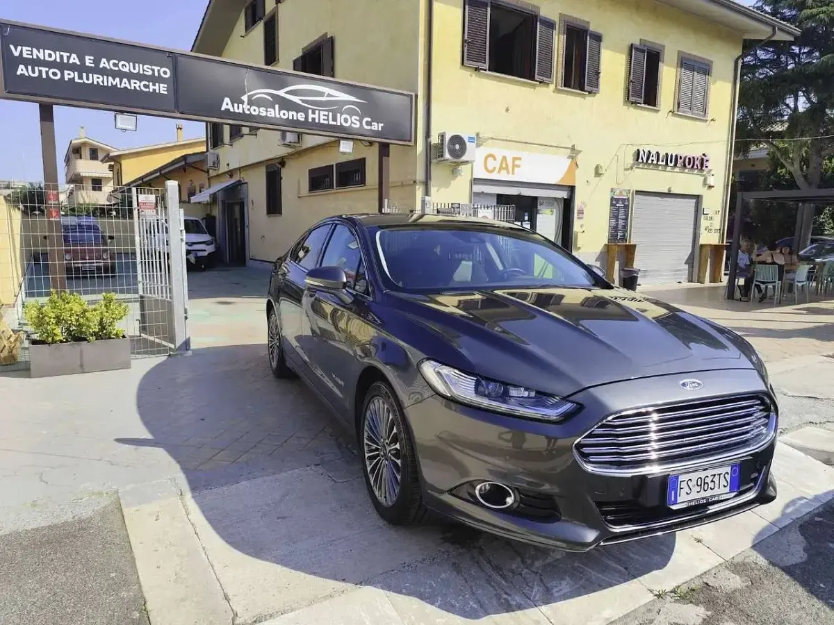Usata Ford Mondeo Business Edition 140 CV (102 kW) 2018 Grigio Berlina