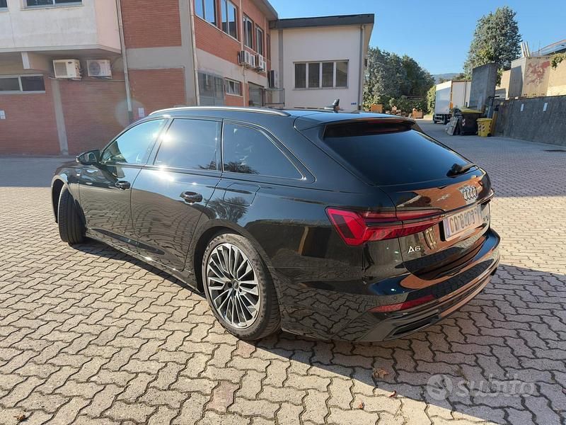 Usata Audi A6 252 CV (185 kW) 2021 Nero Station wagon