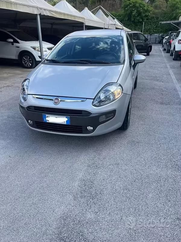 Usata Fiat Punto Evo 75 CV (55 kW) 2012 Grigio Utilitaria