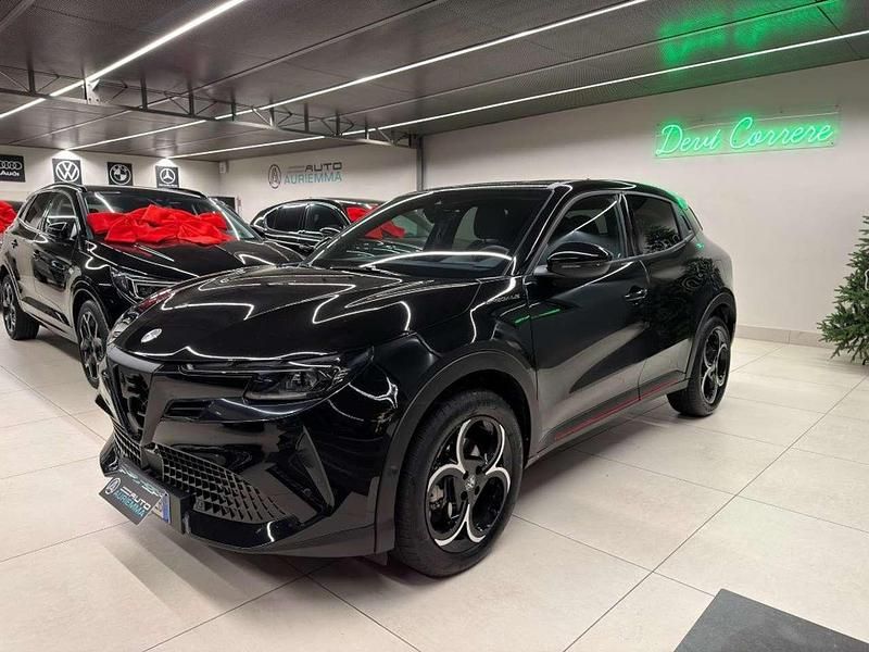 Nero Usata 2024 Alfa Romeo GT Junior Edizione Speciale Berlina | 29.000 € (Buon prezzo) - Immagine 1/4