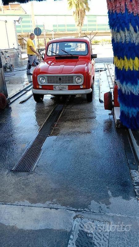 Rosso Usata 1989 Renault R4 Tre volumi | 4900 € - Immagine 1/3