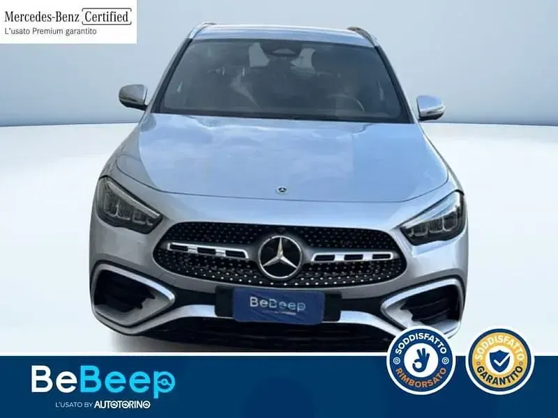 Usata Mercedes GLA200 Advanced Plus 150 CV (110 kW) 2024 Argento metallizzato SUV