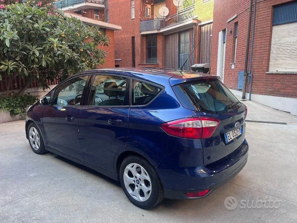 Usata Ford C-MAX 116 CV (85 kW) 2012 Blu pastello Monovolume