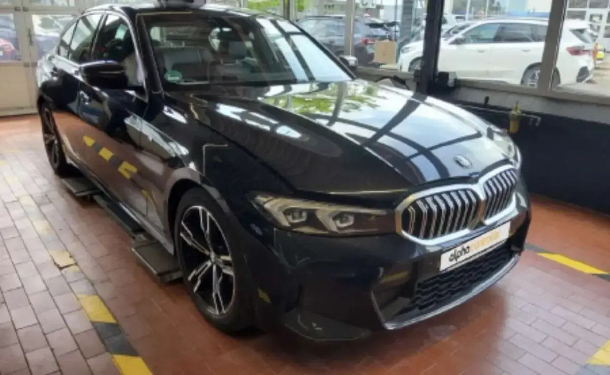 Usata BMW 318 M Sport 156 CV (114 kW) 2023 Other Berlina